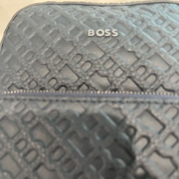 Hugo Boss Bags New Hugo Boss Shoulder Sling Bag Leather Unisex Men